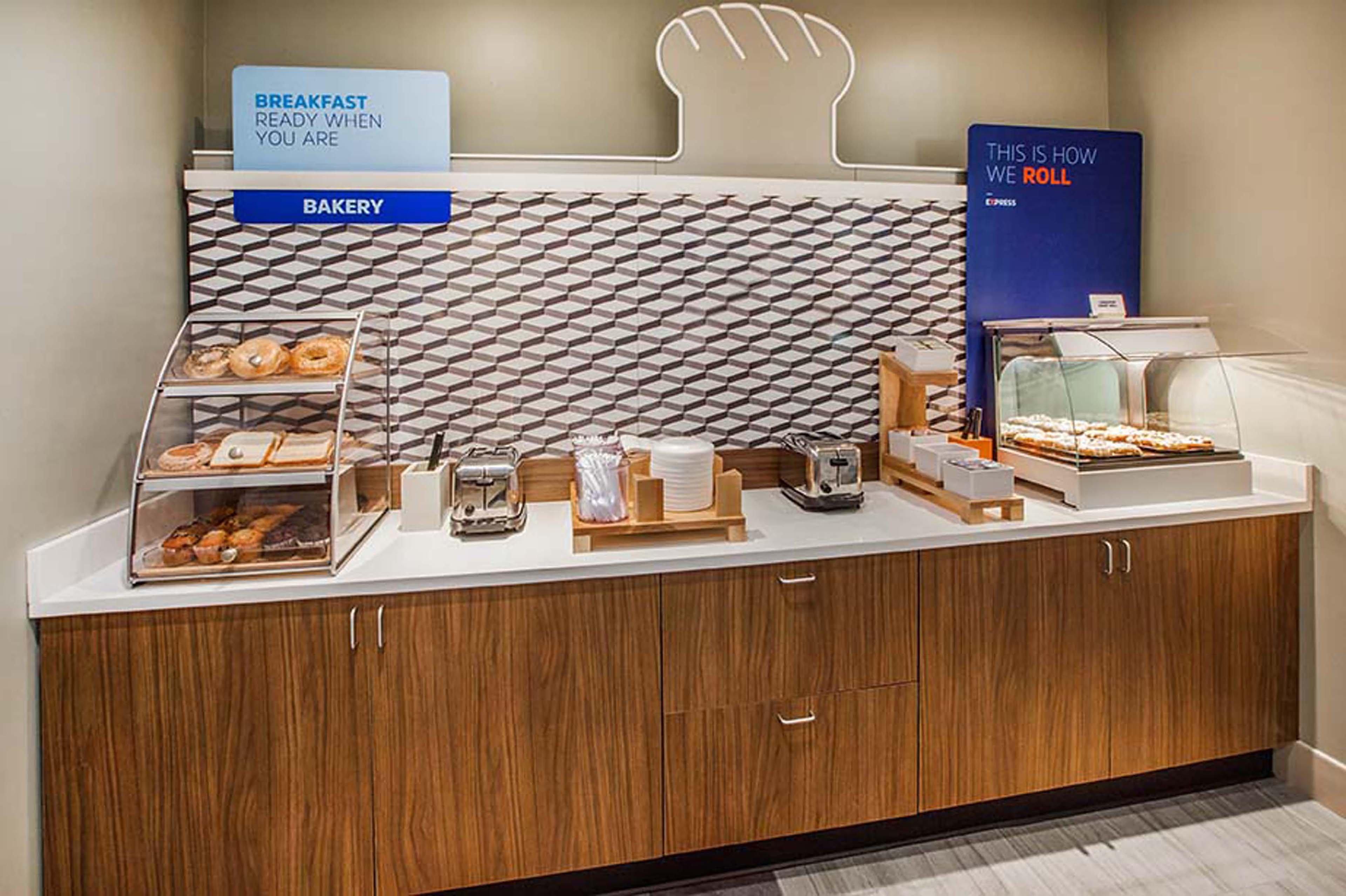 Holiday Inn Express Columbus - Ohio Expo Center By Ihg Ngoại thất bức ảnh